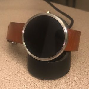 Samsung Moto 360 Smart Watch